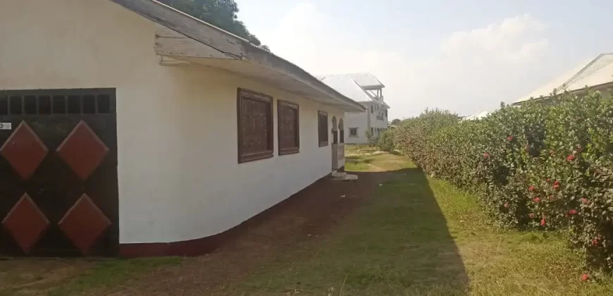 Unfinished House in Jah Tondo, Brewerville-